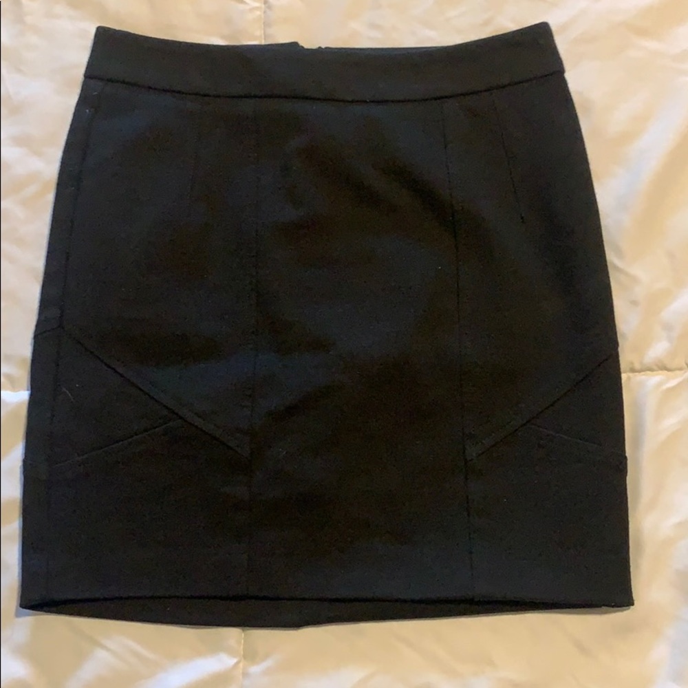 Black mini pencil skirt